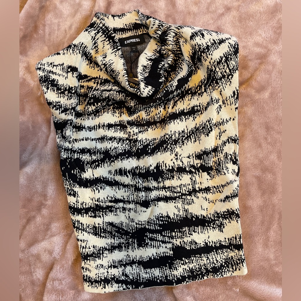Express Sleeveless Top (Never worn!)